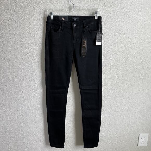 New Celebrity Pink Walker Skinny Jean Women's 7/28 Black Mid Rise Stretch Soft - Picture 1 of 6